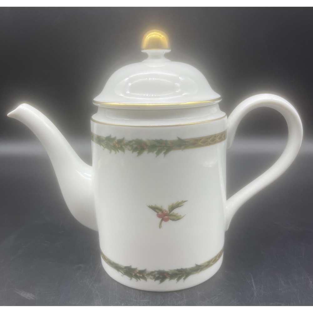 Department 56‎ CHRISTMAS CLASSIC Tea/Coffee Pot Made In Japan 6 Cups